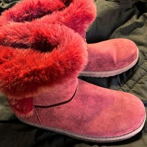 Size 10 Cute Cozy Boots